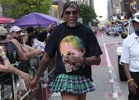 dennis rodman mini skirt|Dennis Rodman responds to critics after he wore skirt to Pride。